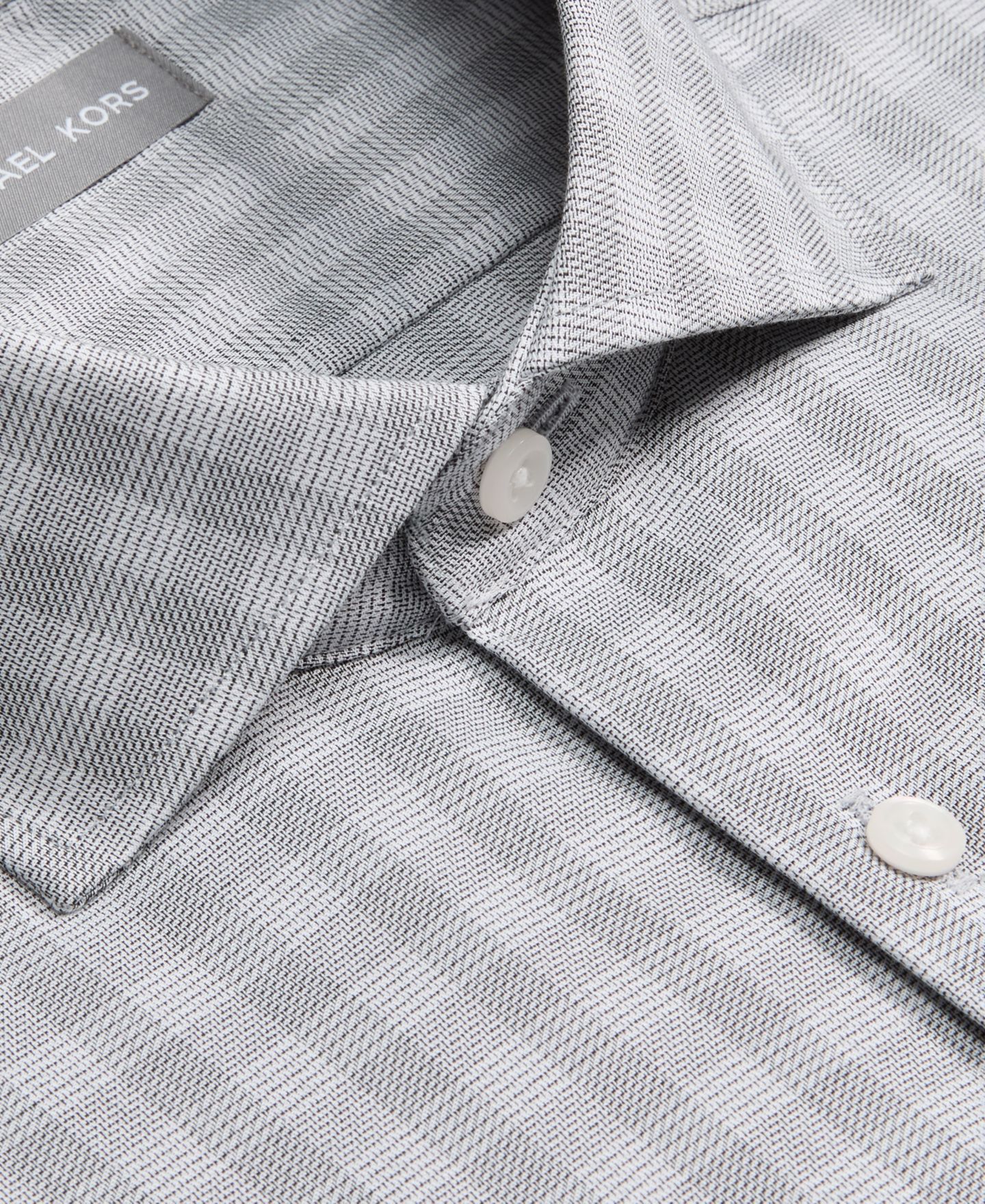 Мужская рубашка Michael Kors Luxe Touch Long-Sleeve Stretch Spread-Collar Dress Shirt, цвет: Серый — фото 2