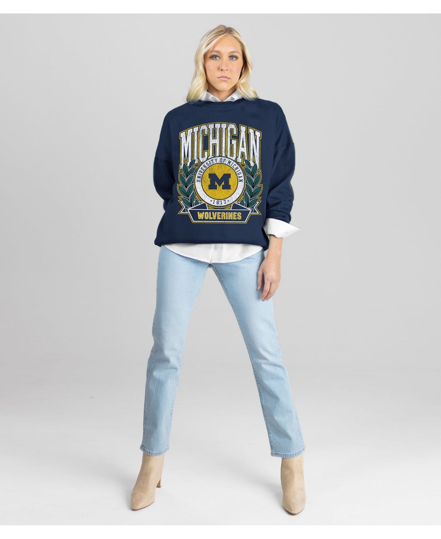 Женская толстовка Gameday Couture Navy Michigan Wolverines Classic Archives Oversized Premium Fleece — фото 3