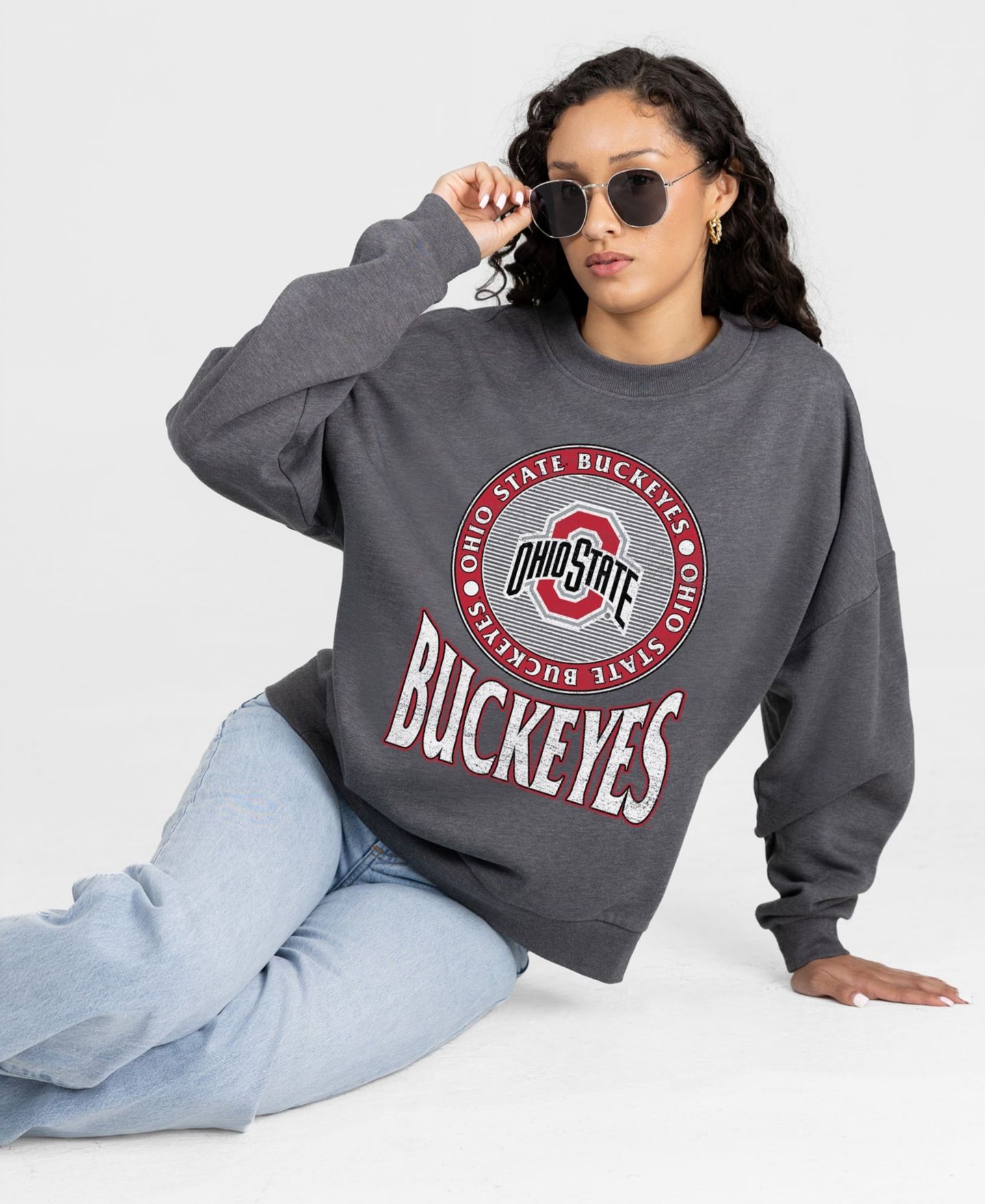 Женская толстовка Gameday Couture Charcoal Ohio State Buckeyes Saturday Seal Oversized Premium Drop Shoulder — фото 4