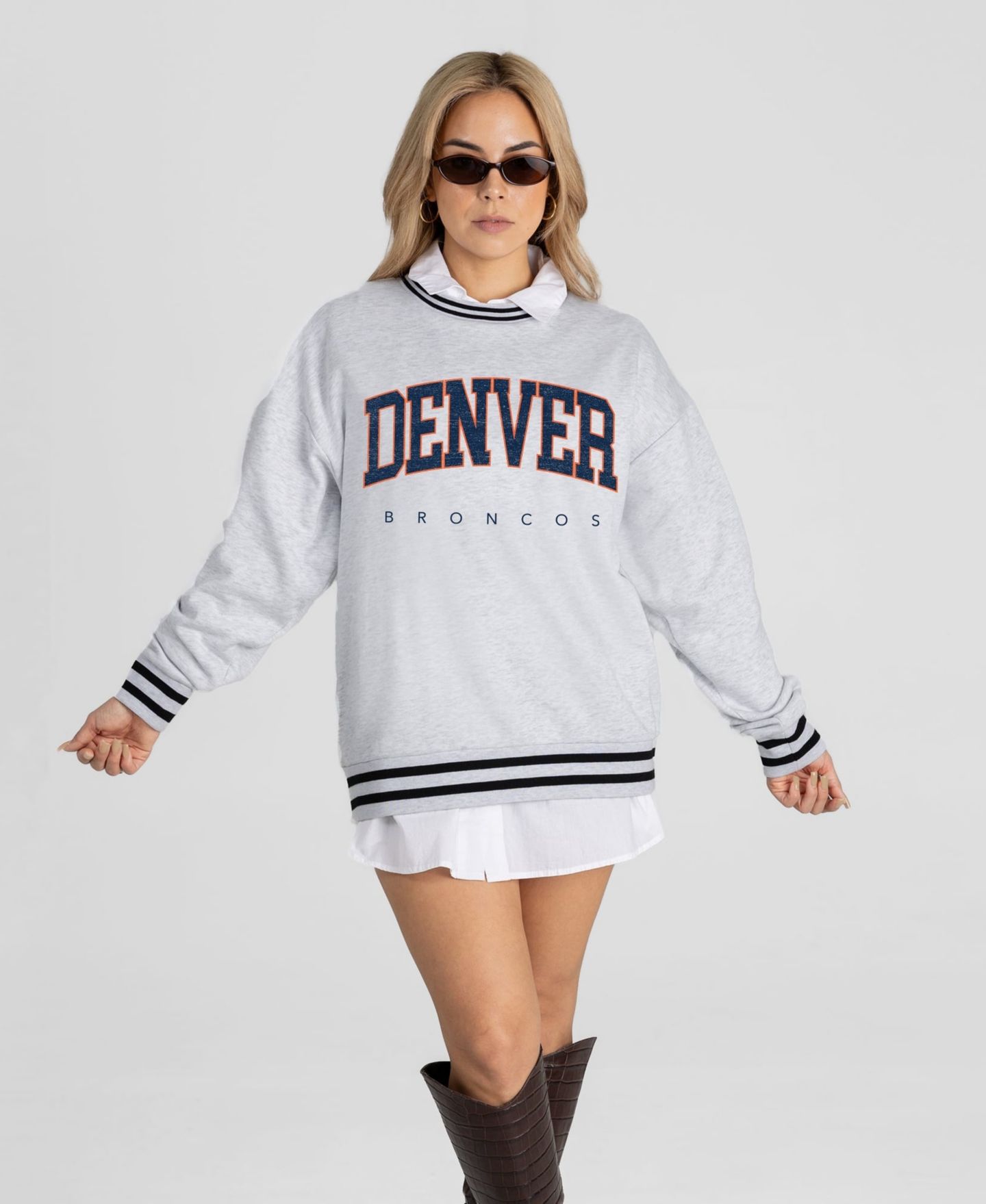 Женская толстовка Gameday Couture Ash Denver Broncos Oversized Easy Energy Ringer Stripe — фото 4