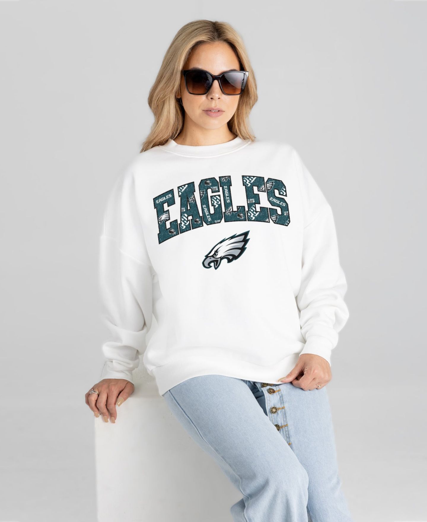 Женская толстовка Gameday Couture White Philadelphia Eagles Sweet Play Oversized Premium Drop Shoulder — фото 5