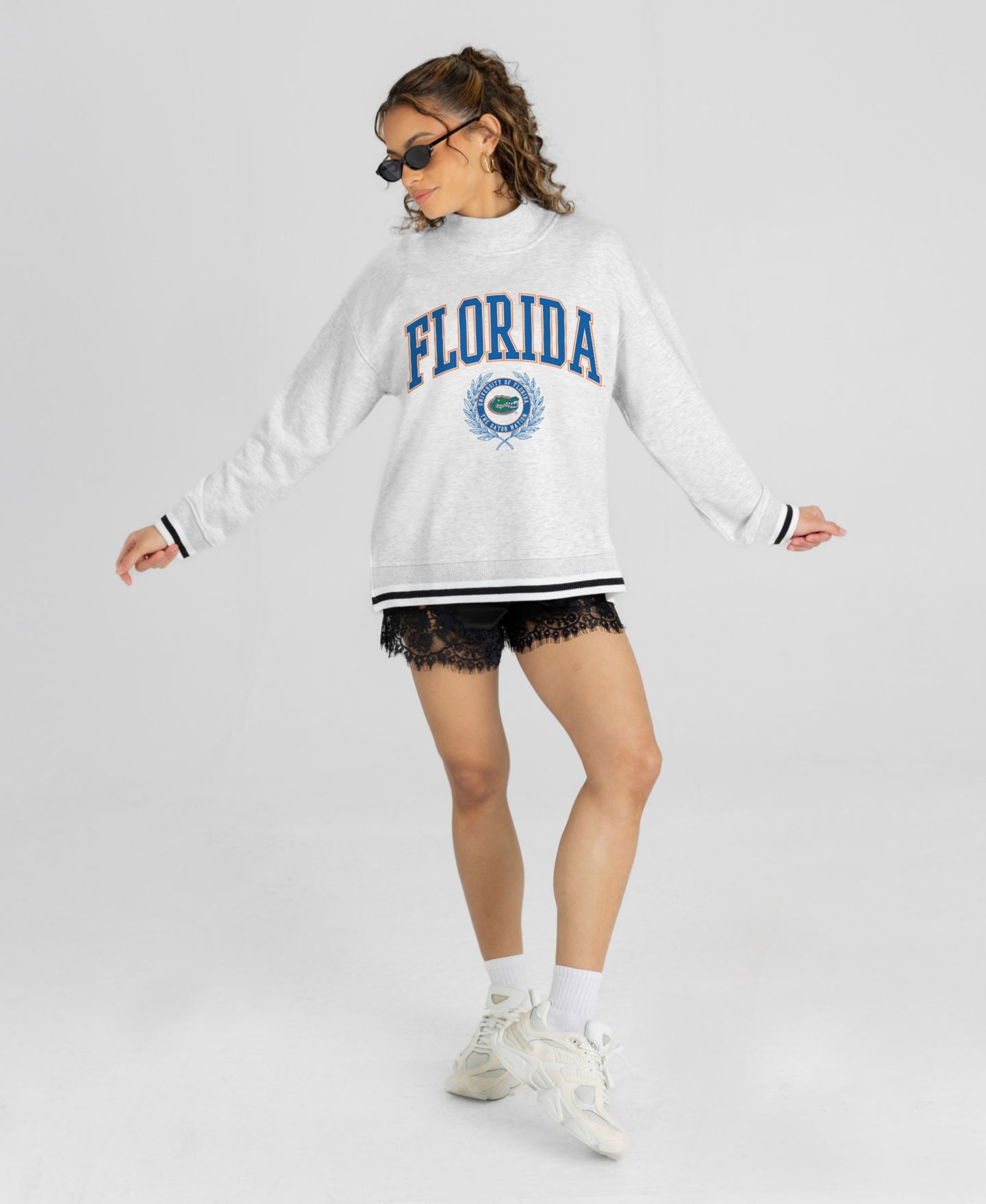 Женская толстовка Gameday Couture Ash Florida Gators Rally Point Contrast Stripe Mock Neck — фото 5