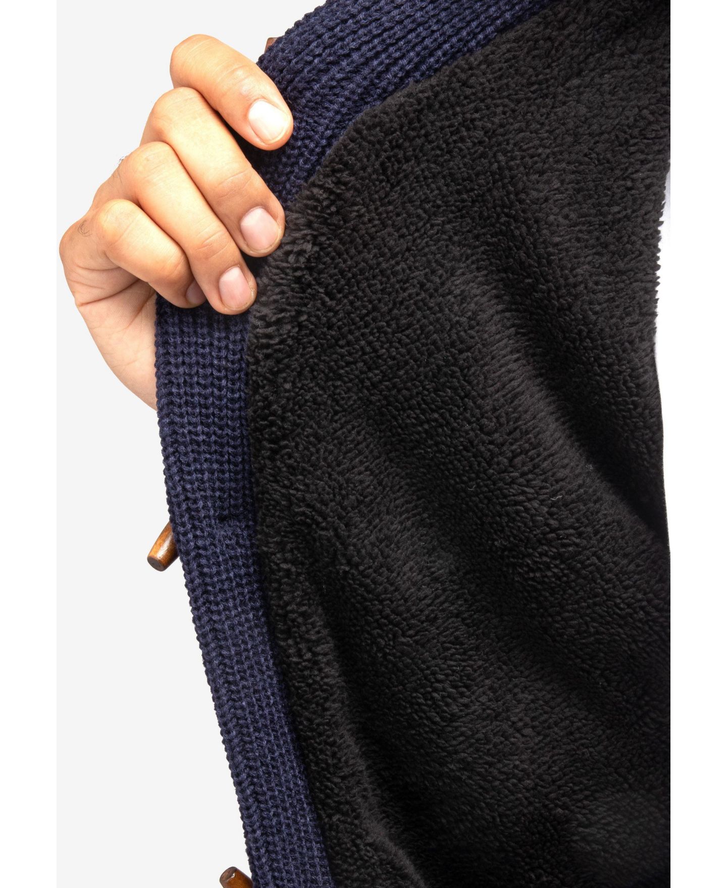 Мужской кардиган XRAY Faux Shearling-Lined Shawl Collar Cable-Knit, цвет: Тёмно-синий — фото 5
