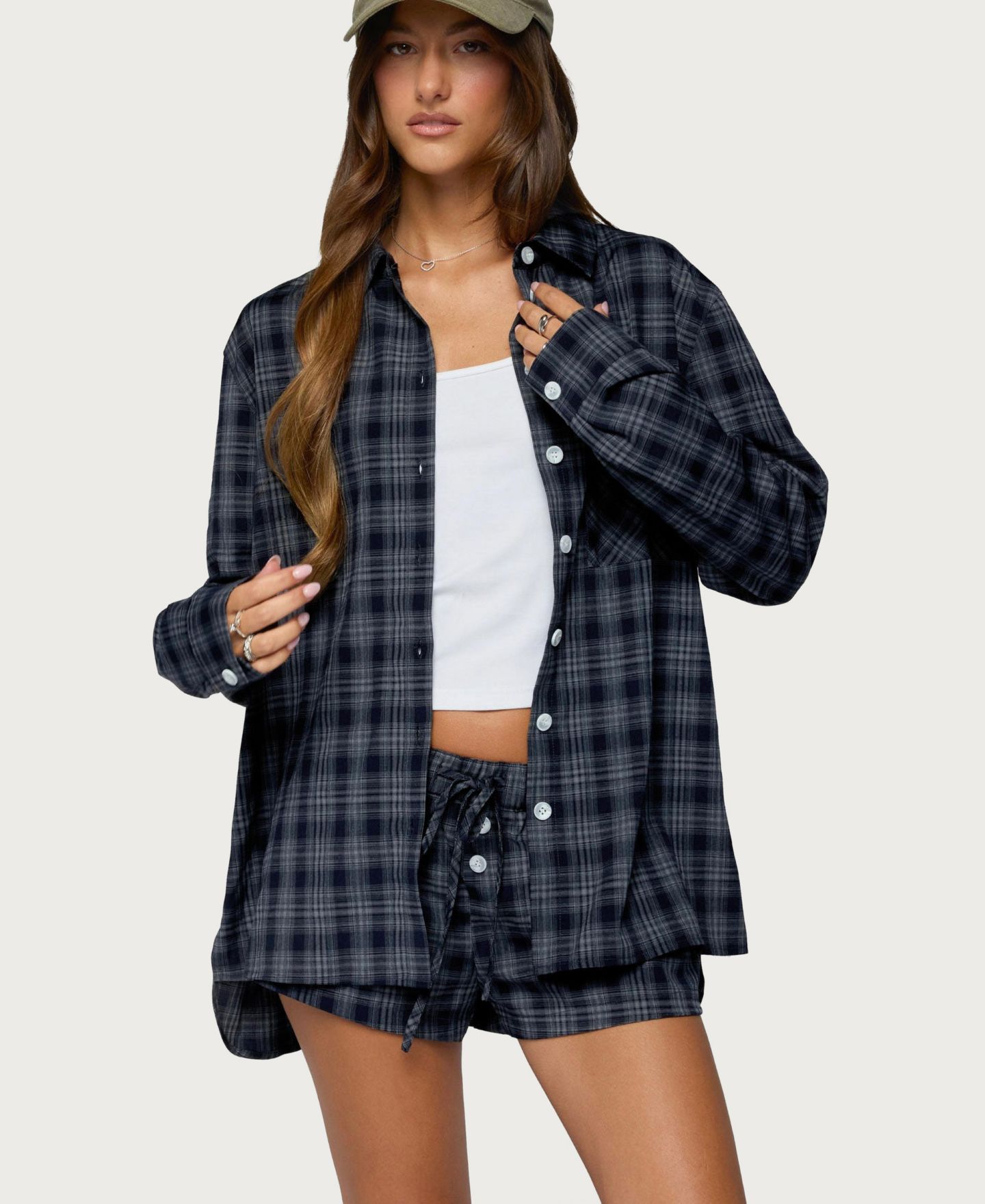 Женский топ Edikted Alessa Plaid Long Sleeve Button Up, цвет: Тёмный синий — фото 4