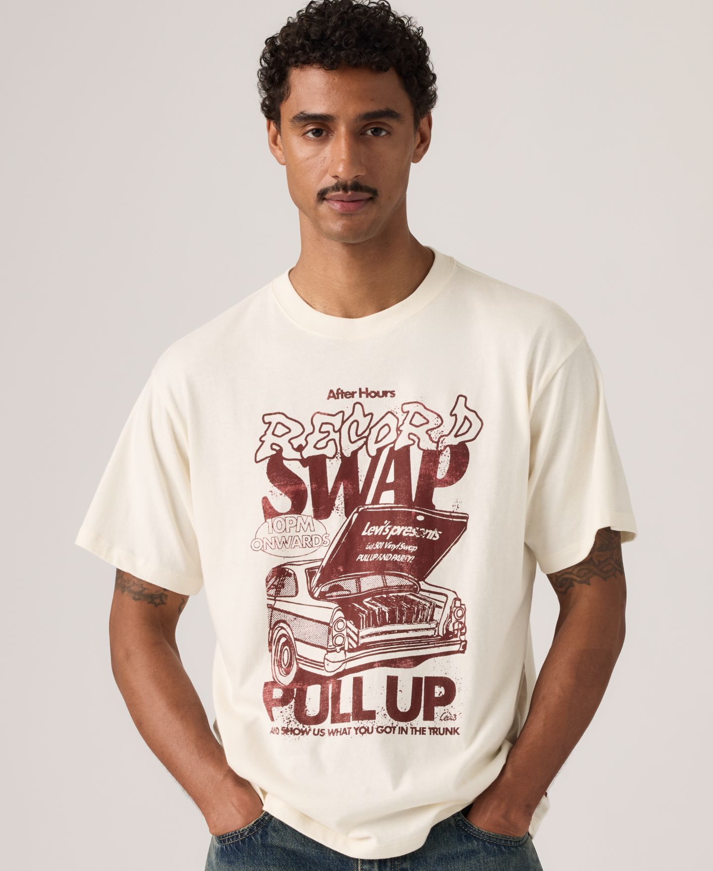 Мужская футболка Levi's Vintage Fit Graphic Relaxed-Fit Crewneck, цвет: Egret — фото 6