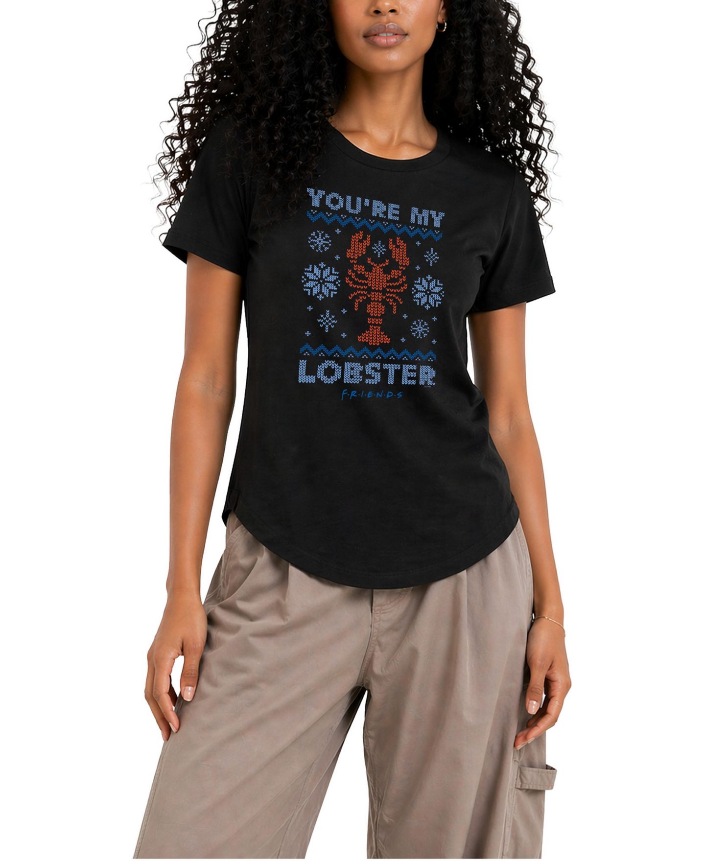 Женский свитер Friends Juniors' You're My Lobster Ugly Sweater Graphic Relaxed-Fit T-Shirt, цвет: Чёрный — фото 1