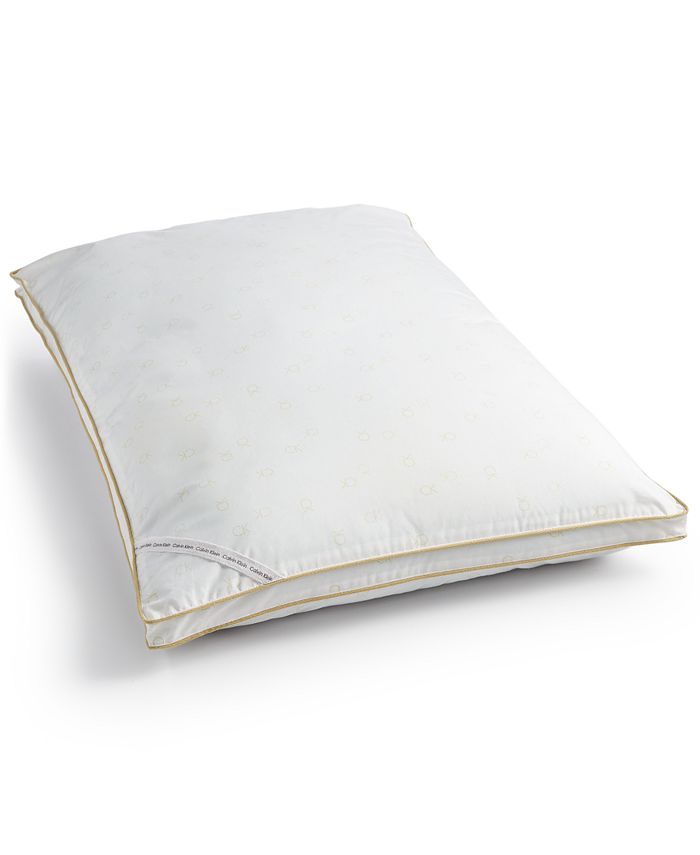 Calvin Klein Tossed Logo Print Medium Density Down Alternative Gusset  Standard Pillow, Hypoallergenic & Reviews - Pillows - Bed & Bath - Macy's