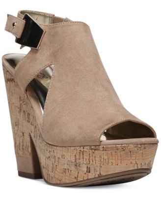 carlos by carlos santana wedges
