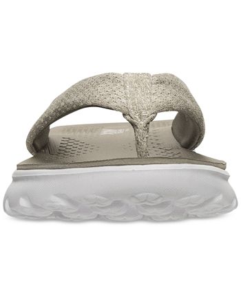 Skechers on the store go vivacity flip flop