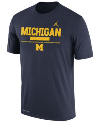 Nike Men's Michigan Wolverines Legend Staff Sideline T-Shirt - Macy's