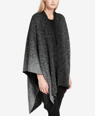 Calvin Klein - Ombr&eacute; Metallic Cape