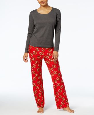 Jenni - Top & Printed Fleece Pants Pajama Set