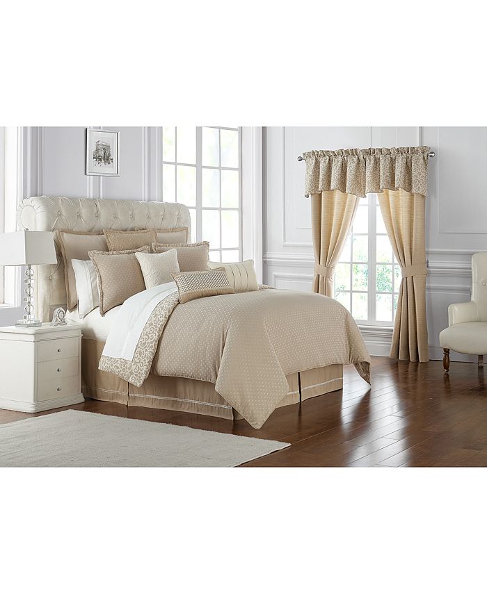 Waterford Charlize Reversible 3Pc. Gold California King Comforter Set