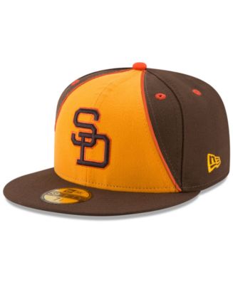 Padres turn back the clock (sort of) with new unis