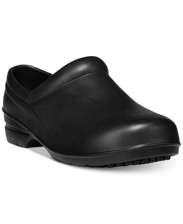 Easy street clogs top