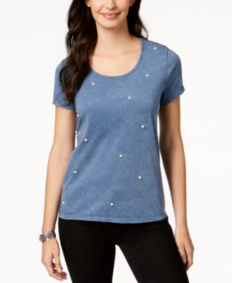 t shirt with pearl embellishments