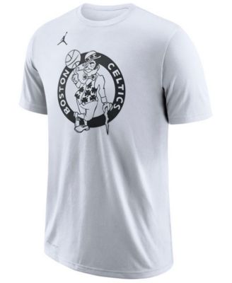 t shirt kyrie prezzo basso