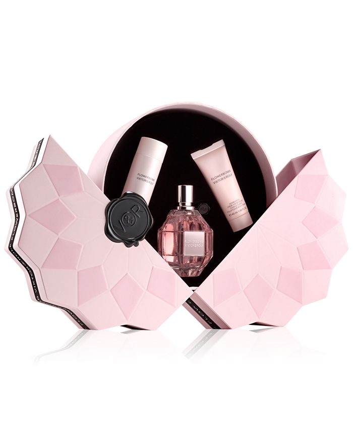 Flowerbomb perfume hotsell set macys