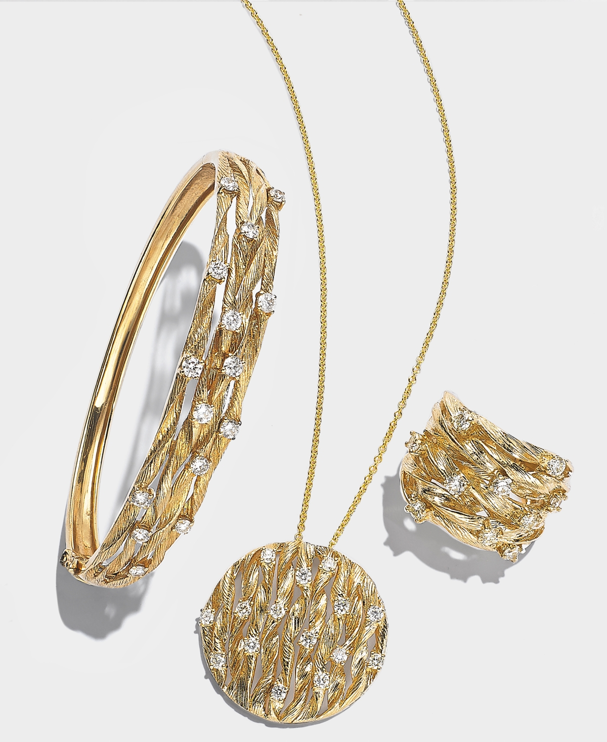 D'Oro by Effy Diamond Textured Bangle (1 ct. t.w.) in 14k- Yellow Gold