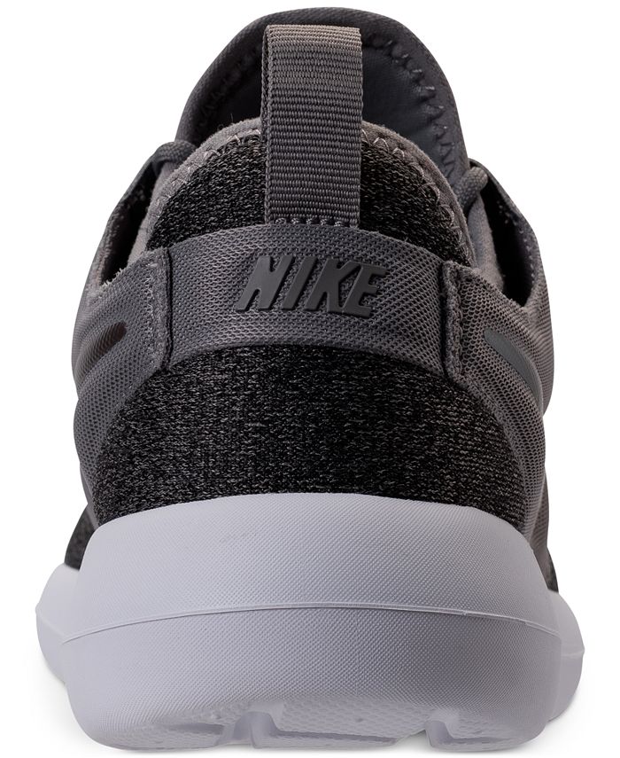 finish line womens roshe run