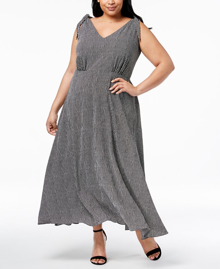 Effortless Elegance: Plus Size Striped V-Neck Sweater main image 1