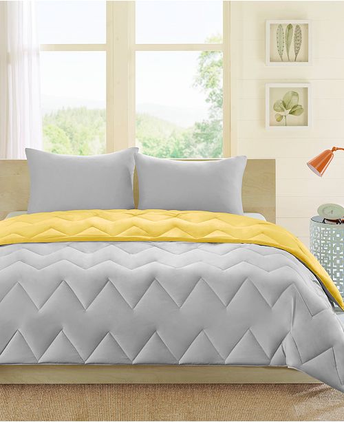 Intelligent Design Trixie Reversible 2 Pc Twin Twin Xl Comforter