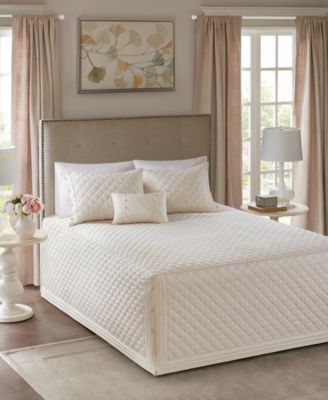 Breanna Quilted Bedspread Sets