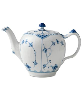 Royal Copenhagen - Blue Fluted Half Lace Teapot