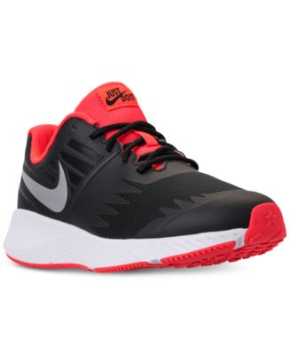 nike boys star runner