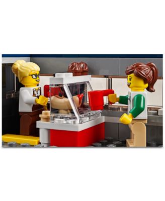 LEGO® Passenger Train 60197