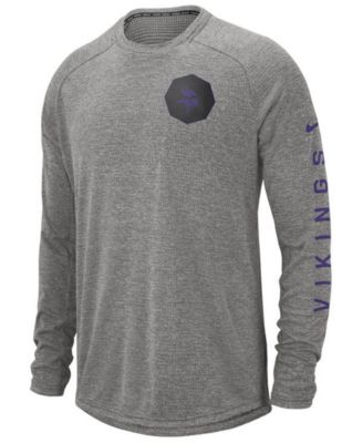 Nike - Men's Stadium Long Sleeve T-Shirt