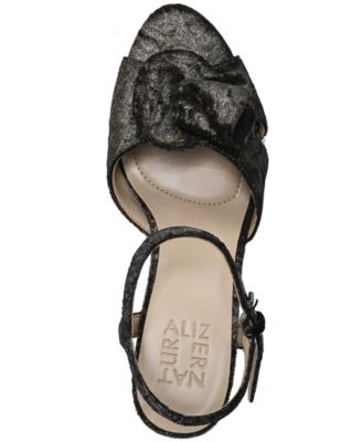 naturalizer adelle platform sandals