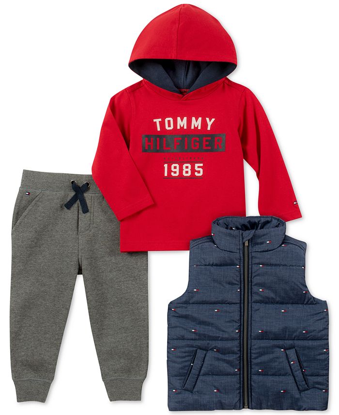 tommy hilfiger jogger outfit