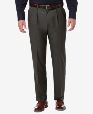 Men's Premium Comfort Stretch Classic-Fit Solid Pleated Dress Pants