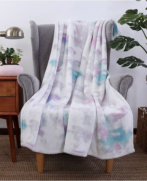 Berkshire Blanket & Home Co.® Marble Print PrimaLush™ Throw & Reviews Blankets & Throws Bed