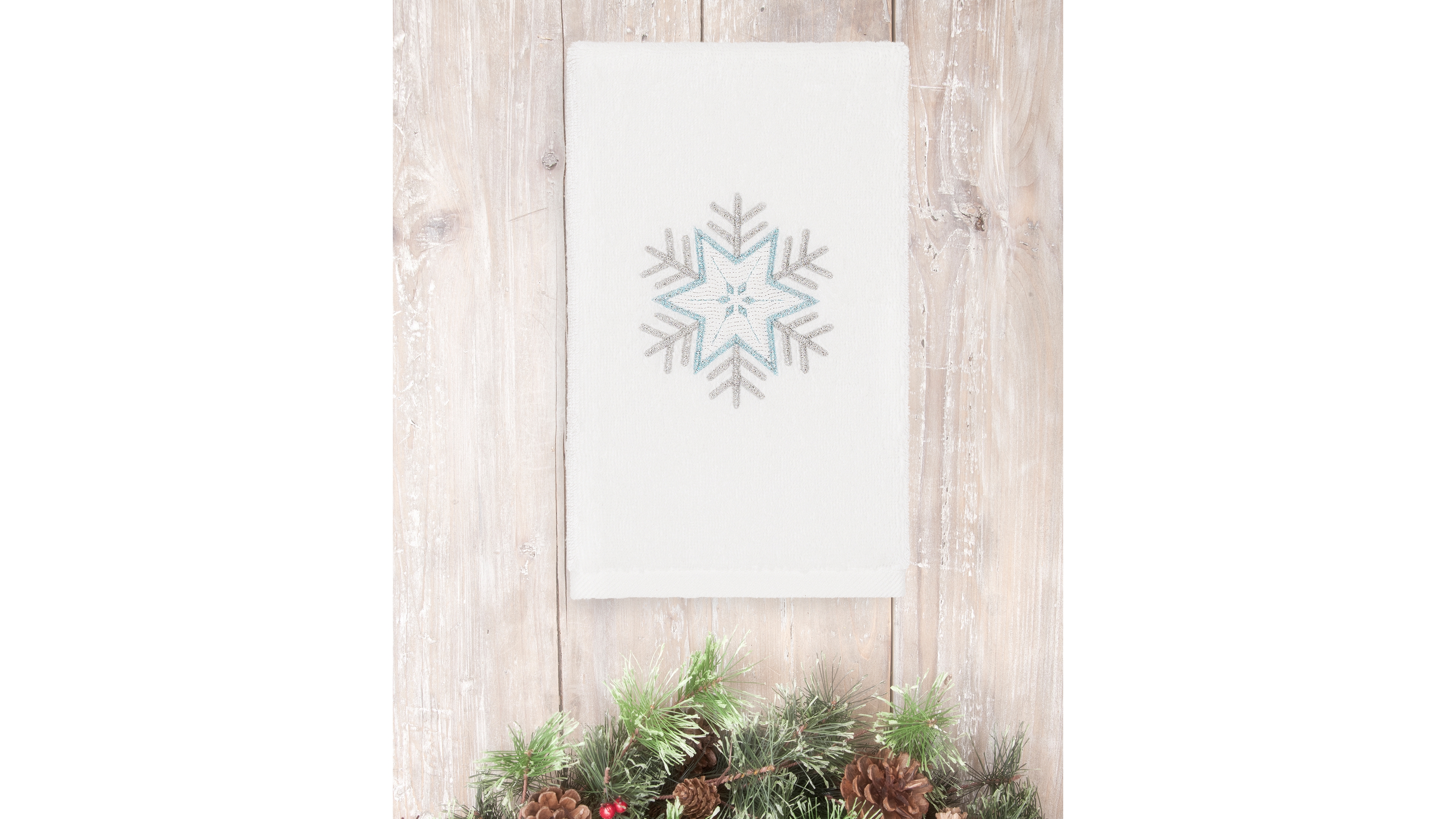 Linum Home Christmas Crystal 100% Turkish Cotton Hand Towel