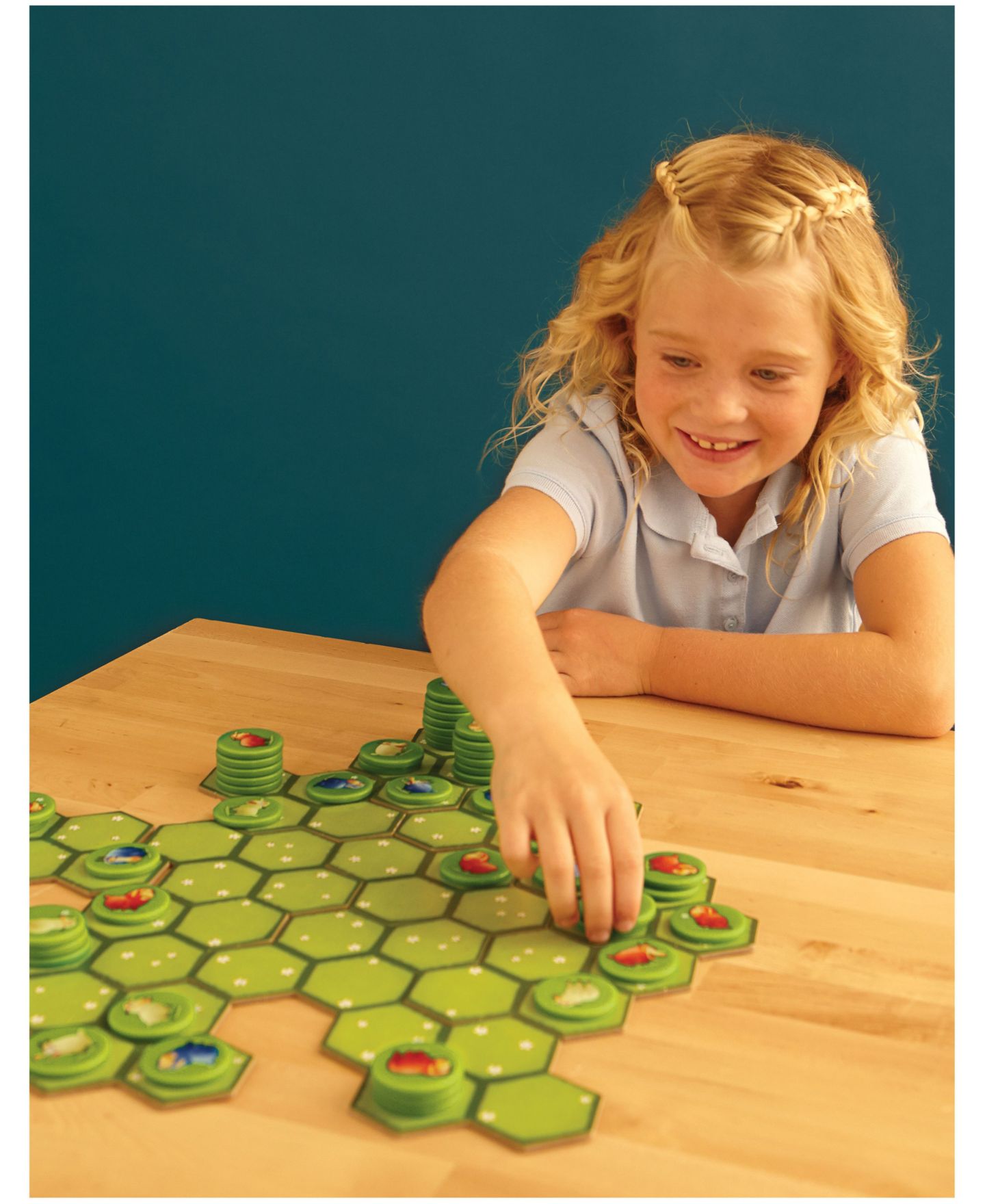 Детские настольные игры Blue Orange Games Battle Sheep 80-Piece Strategy Family Board Game, от 7 лет — фото 3