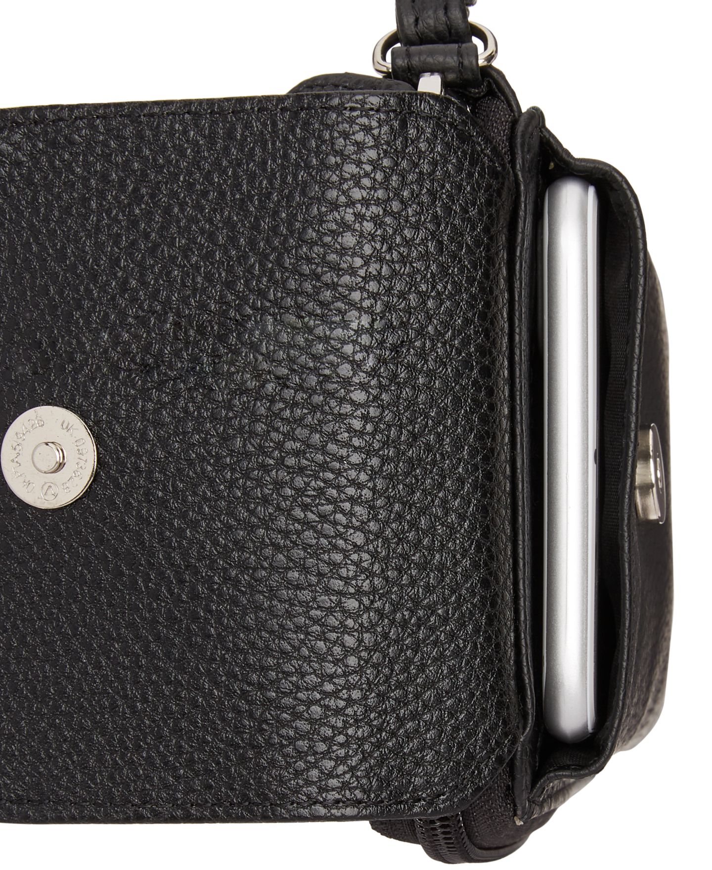 Женский кошелёк Giani Bernini Softy Leather Tech Crossbody Wallet, цвет: Чёрный / Серебряный — фото 4