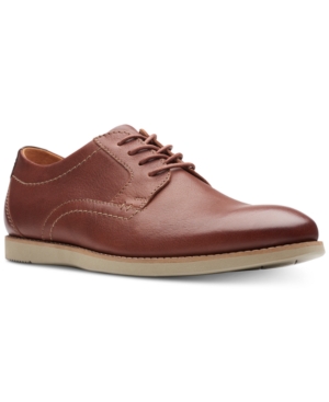 image of Clarks Men-s Raharto Plain-Toe Oxfords Men-s Shoes