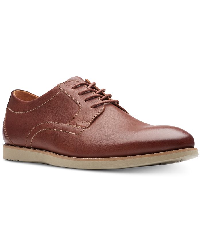 Clarks Men's Raharto Plain-Toe Oxfords & Reviews - All Men's Shoes ...