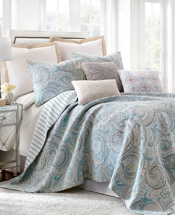 Levtex Spruce Aqua Paisley Reversible Full/Queen Quilt Set & Reviews