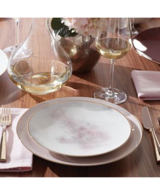 Trianna Dinnerware Collection