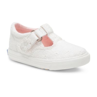 keds eyelet shoes