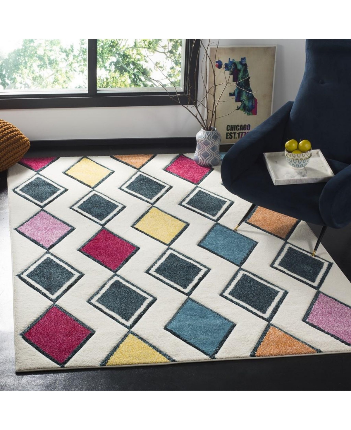 Safavieh Hollywood HLW704and Peacock Blue Area Rug - Ivory/peac