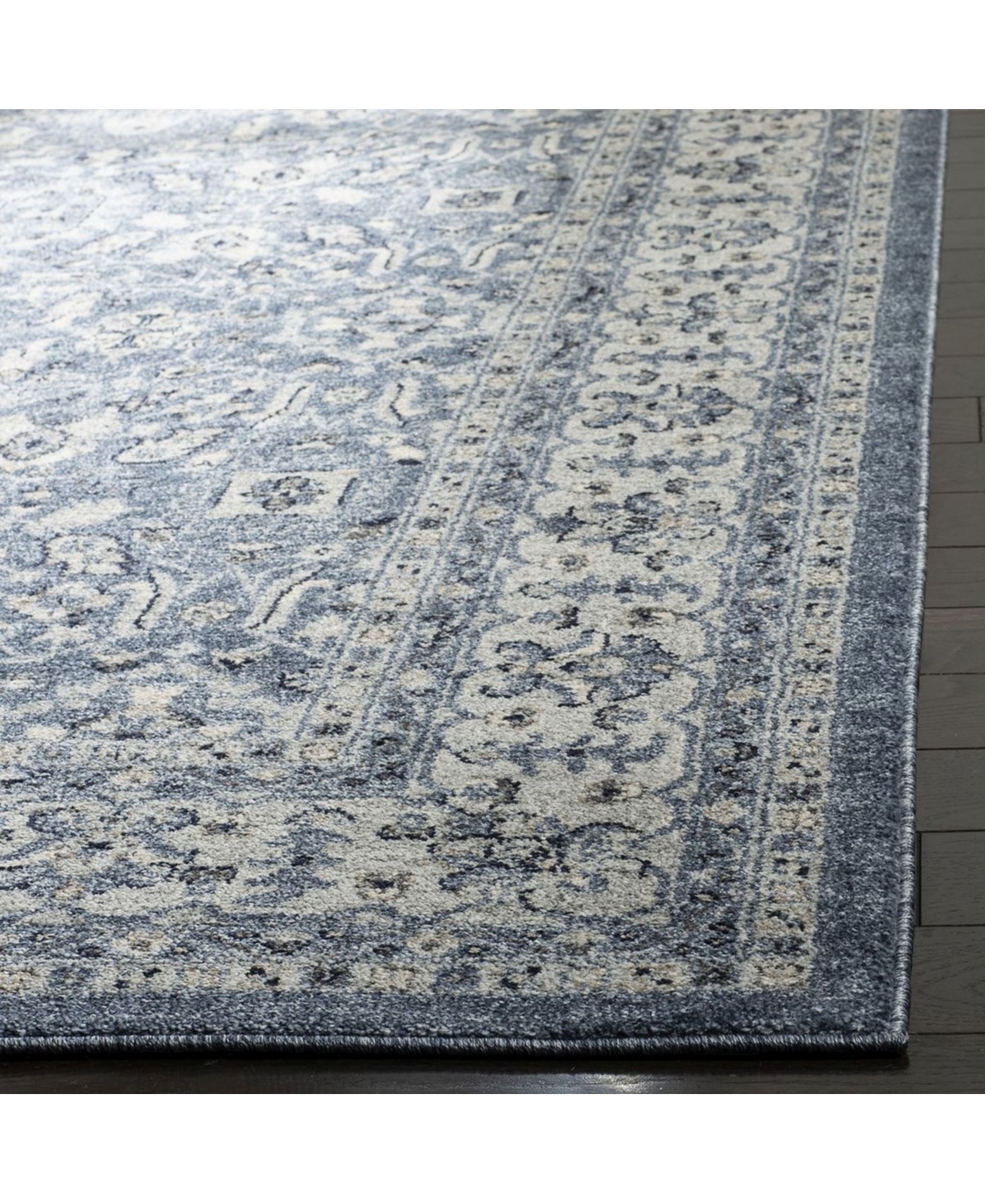 Safavieh Charleston CHL412 Navy and Creme 5'3" x 7'6" Area Rug