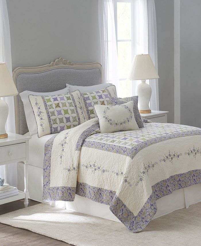 Cathedral Window King Quilt, Hayneedle King Bedspreads