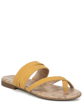 naturalizer flip flop sandals