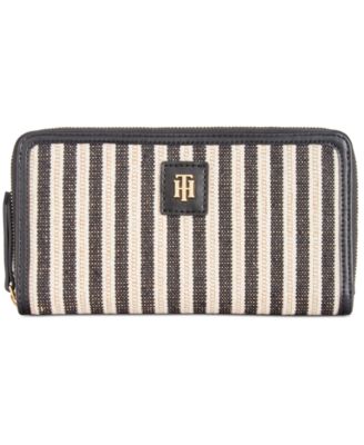 tommy hilfiger wallet macys