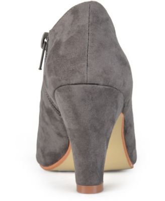 Women's Piper Cagey Upper Round Toe Dress Shooties