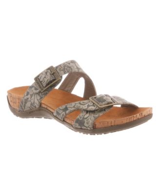 Bearpaw sandals on sale best sale